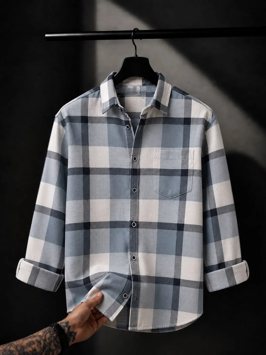 Checked Plaid Long-Sleeve Button-Down Shirt