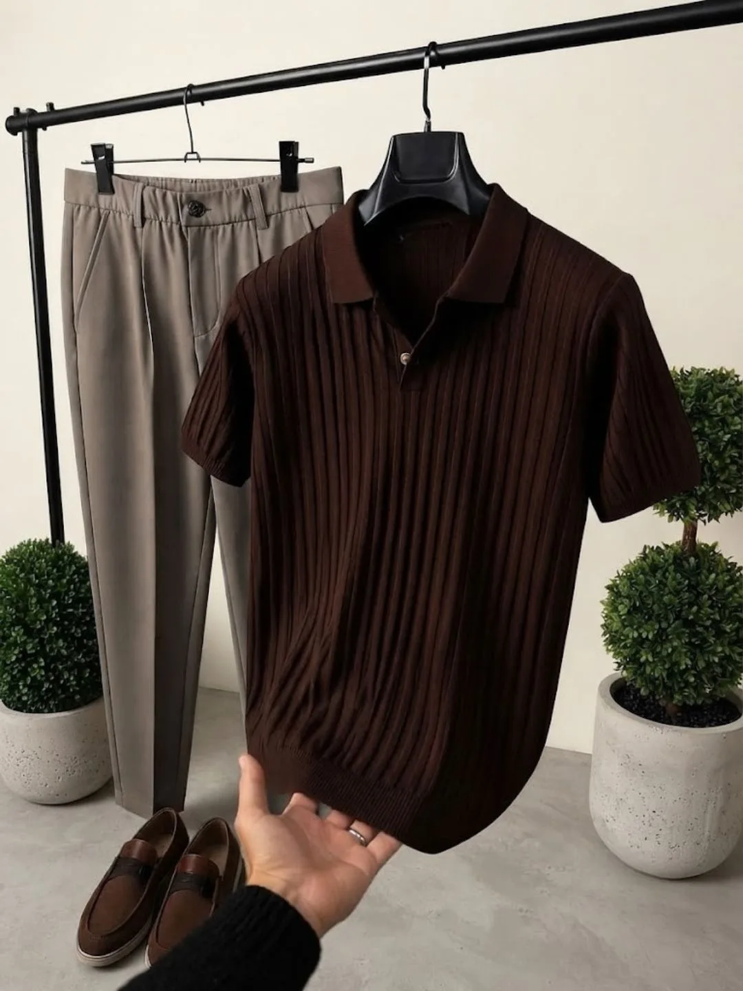 Men's Ribbed Short-Sleeve Polo Shirt with Pleated Trousers and Loafers Complete Set