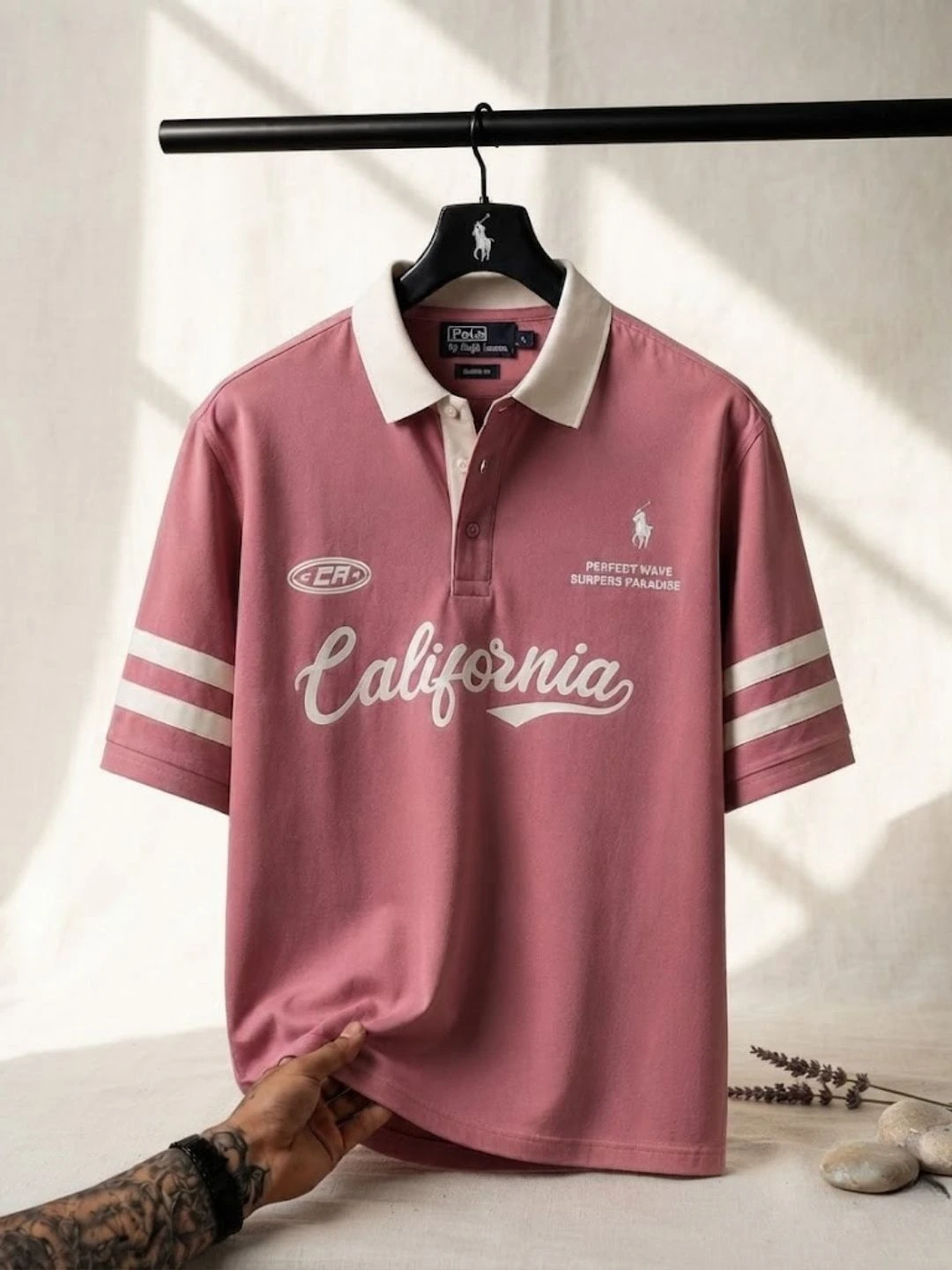 Men's Short-Sleeve California Graphic Embroidered Polo Shirt with Contrast Collar and Arm Stripes