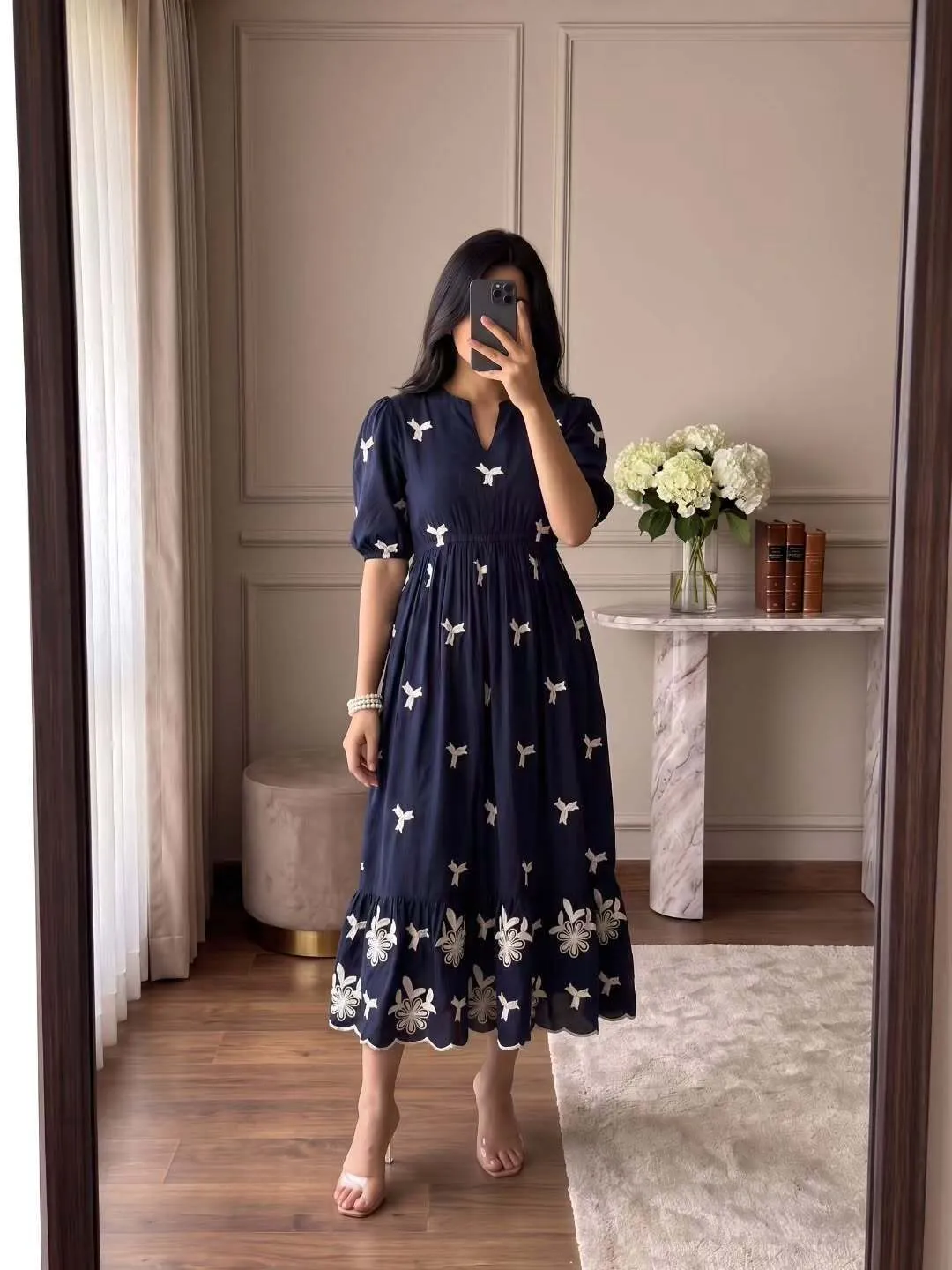 Women's Navy Blue V-Neck Short-Sleeve Midi Dress with White Floral Embroidery